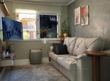 Casa · 150m² · 3 Quartos · 2 Vagas · Casa 3 quartos com 1 suíte no bairro Hípica.