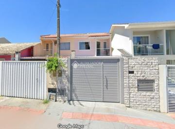 Casa · 61m² · 2 Quartos · 1 Vaga · Sobrado reformado no Residencial Nova Trento - Forquilhas, São José/SC