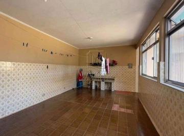 Casa · 349m² · 4 Quartos · 7 Vagas · Sobrado com 349 m² com 4 dormitórios - 7 vagas. Edícula.