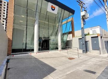 Comercial · 300m² · 3 Vagas · Ponto Comercial estruturado com 300 m² e Elevador no Bairro Grageru
