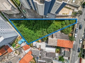 f795b27c-5d59-472d-8572-fee2ed3e0ab1 · Terreno residencial para venda em Vila Pereira Barreto, 751m²
