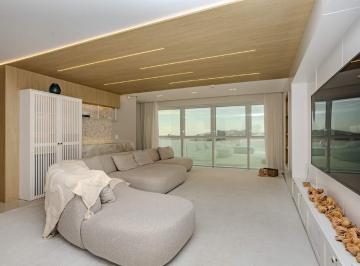 Apartamento · 167m² · 3 Quartos · 3 Vagas · Apartamento Frente Mar à venda em Balneário Camboriú
