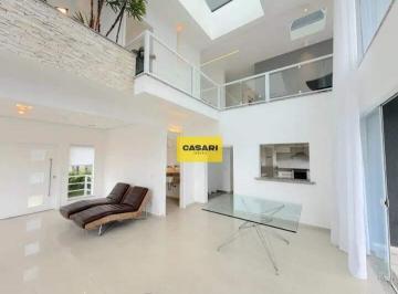 Casa · 560m² · 4 Quartos · 8 Vagas · Sobrado de 560 m² à Venda e Locação no Swiss Park – 4 Suítes, Quintal e 8 Vagas | SBC