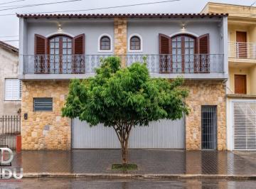 Casa · 240m² · 3 Quartos · 4 Vagas · Casa para venda em Jardim Felicidade (Zona Oeste) com 3 quartos, sendo 2 suítes, 240m²