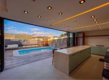 Casa · 135m² · 3 Quartos · 4 Vagas · Casa c/ 3 Dorms, 1 Suíte à venda, 135m2, por R$ 1.080.000 - Jardim Estância Brasil - Atibaia/SP