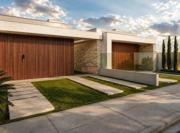 Casa · 108m² · 3 Quartos · 2 Vagas · Casa 3 Dormitórios com Suíte no Belvedere Farroupilha