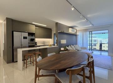 1bd228199dcfd7ed8dbba9899fa9d0774f04a0a0 · Apartamento com 2 suítes no Wok Residence - Bairro Centro, em Florianópolis