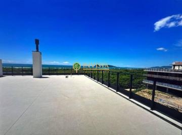 3fdb9773fcc1fc697e8ba42a1f6b8d1650a88c94 · Cobertura Frente Mar na Praia do Campeche