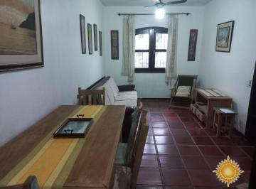 Imagem do Imóvel · Apartamento muito bem localizado no itaguá , dois quartos, mobiliado .