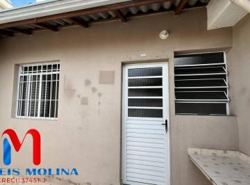 Casa · 40m² · 1 Quarto · Casa para alugar em São José de 40.00m² com 1 Quarto
