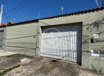 1 (4) (1).jpg · Casa Sobrado de 250 m2 de área total e 159 m2 de área construída, com 3 dormitórios sendo 2 suítes, 