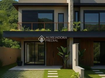 Casa · 164m² · 3 Quartos · 2 Vagas · Casa Geminada com 164 m², 3 Dormitórios (1 Suíte) no Pântano do Sul - Rua das Bauxitas