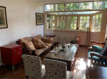 Casa · 312m² · 6 Quartos · 2 Vagas · Casa em rua tranquila no Planalto Paulista