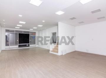 Casa · 132m² · 4 Quartos · 2 Vagas · Casa de esquina à venda com 4 dormitórios na Chácará Monte Alegre