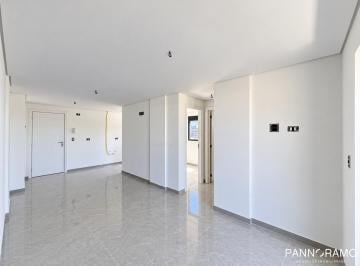 Apartamento · 60m² · 2 Quartos · 1 Vaga · Apartamento Novo com 02 quartos (sendo um suíte) no Bairro Portão!
