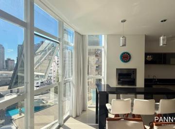 Apartamento · 133m² · 3 Quartos · 3 Vagas · Apartamento Mobiliado para Locação Anual no Centro de Balneário Camboriú - SC