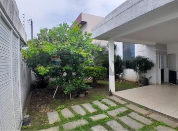 Casa · 192m² · 4 Quartos · 3 Vagas · : Casa de Alto Padrão em Aruana - 4 Suítes - Pé Direito Duplo - Piscina Privativa - 4 Vagas