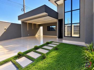 Casa · 215m² · 3 Quartos · 4 Vagas · Venda - Setor Primavera