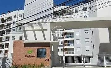 Apartamento · 79m² · 3 Quartos · 2 Vagas · Apartamento com 03 dormitórios sendo ,1 suíte em Forquilhinhas, São José.