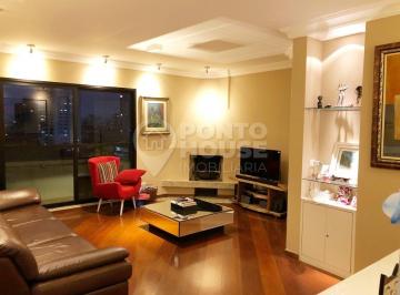 Apartamento · 116m² · 3 Quartos · 2 Vagas · Apartamento de 116m² Reformado, 3 Suítes no Campo Belo, Lareira, Sacada em L