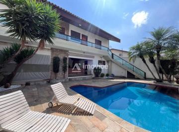 Casa · 475m² · 4 Quartos · 4 Vagas · Casa para Alugar com 4 Quartos, Suíte Master, Piscina e Espaço Gourmet! – Jardim Ipiranga – American