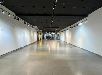 Comercial · 400m² · Ponto comercial 400m² - Centro