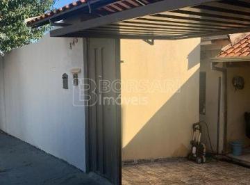 Casa · 139m² · 3 Quartos · 2 Vagas · Casa Padrão em Araraquara
