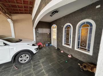 Casa · 250m² · 5 Quartos · 2 Vagas · Sobrado com 5 dormitórios sendo 1 suíte 250m² a venda no bairro Galo Branco na zona leste de São Jos