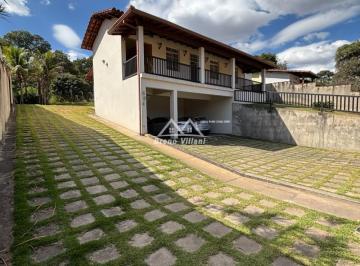 Casa · 200m² · 5 Quartos · 6 Vagas · CASA À VENDA | UM VERDADEIRO REFÚGIO DENTRO DA CIDADE