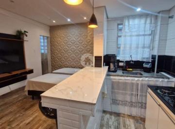 Apartamento · 39m² · 1 Quarto · 1 Vaga · Sala Living Reformada e Mobiliada a Uma Quadra da Praia do Embaré – Santos/SP