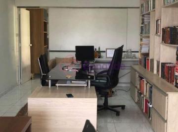 Casa · 139m² · 2 Quartos · 2 Vagas ·  Casa Residencial/Comercial para LOCAÇÃO no bairro ANHANGABAÚ, Jundiai/SP.