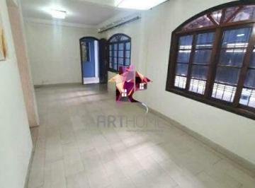 Casa · 284m² · 3 Quartos · 3 Vagas · Sobrado em Rudge Ramos para locação! 3 suítes e 3 vagas. R$ 4.500,00