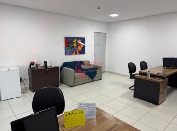d94a1d8c7383501b586fb0db178f3a02c7ec40e1 · Sala Comercial Mobiliada para Alugar no Bairro Ribeirânia em Ribeirão Preto com Sacada.