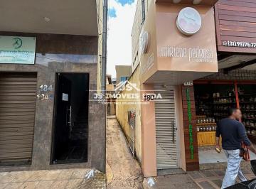 Casa · 230m² · 3 Quartos · Casa à venda no Centro de Igarapé-MG!