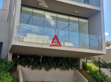 4e02755582647db4ea90654888c766d9fc78ecbb · Casa de Alto Padrão à Venda no Condomínio Araucária — Pinheirinho, Itajubá/MG