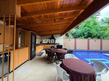 Casa · 540m² · 3 Quartos · 2 Vagas · Casa com 3 suítes e piscina em rua par e tranquila de Itamambuca