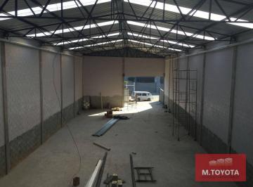 Comercial · 740m² · 4 Vagas · Galpão / Depósito / Armazém para alugar em Vila Paraíso de 740.00m² com 4 Garagens