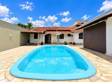Casa · 120m² · 4 Quartos · 4 Vagas · Casa à venda em Cohapar, Guaratuba: 4 dorms, suíte, 2 banheiros