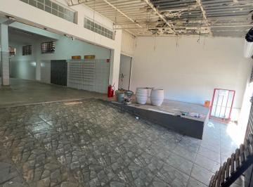 Casa · 794m² · 3 Quartos · 1 Vaga · Casa Sobrado e Salão Comercial em Centro, Boituva/SP