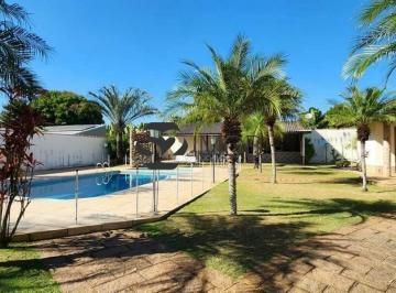 Casa · 1500m² · 5 Quartos · 10 Vagas · Casa de Condomínio para venda em Parque Village Castelo de 1500.00m² com 5 Quartos, 5 Suites e 10 Ga
