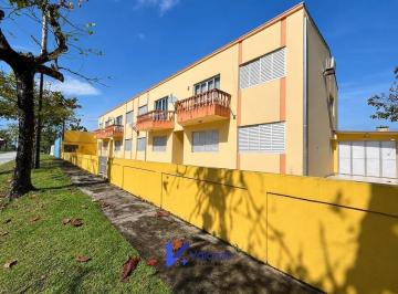 Apartamento · 61m² · 2 Quartos · 1 Vaga · Apartamento Térreo Perto do Mar Pontal do Sul