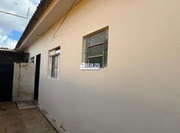 img0 · Casa com 2 Quarto(s) e 1 banheiro(s) para Alugar, 61 m² por R$ 615 / Mês