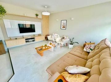 Casa · 360m² · 4 Quartos · 4 Vagas · Casa de Alto Padrão no Santa Mônica, Florianópolis/SC