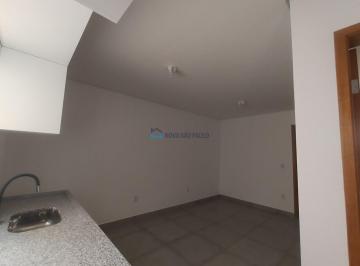 Apartamento · 33m² · 1 Quarto · Apartamento com 01 dormitórios, sala ,banheiro, cozinha com armário, área de ser