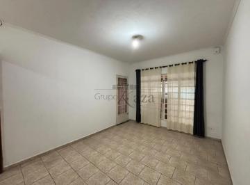 Casa · 150m² · 4 Quartos · 2 Vagas · Casa com Edícula - Parque Meia Lua - Jacareí - 4 Dormitórios - 150m²