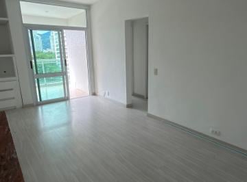 Sala · Residencial Praia da Barra — 2 quartos, suíte, 72 m², 6º andar e vista livre