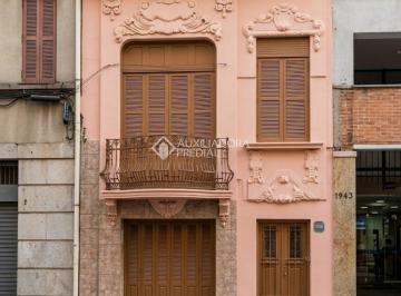 Casa · 247m² · 3 Quartos · Casa para comércio Riachuelo - 50 metros da Borges de Medeiros