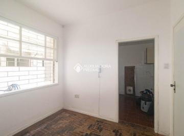 Apartamento · 49m² · 2 Quartos · Apartamento térreo com patio de 2 dormitórios na Cidade Baixa