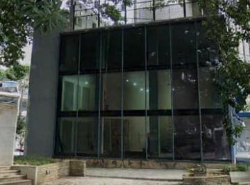 Comercial · 244m² · 8 Vagas · Prédio comercial na Avenida Nove de Julho, 6017 • 244 m²