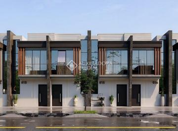 Casa · 114m² · 3 Quartos · Sobrado com 3 Dormitórios e Jacuzzi nos Ingleses